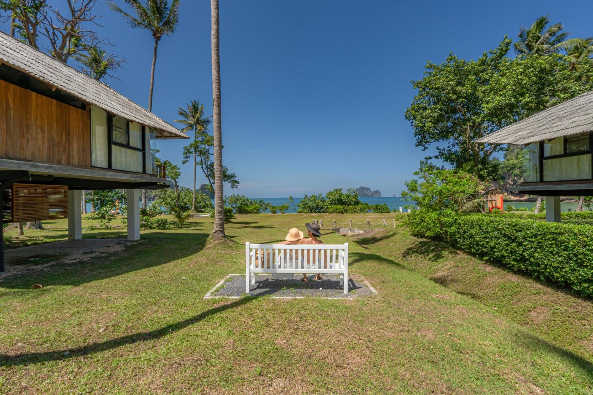 Tinidee Hideaway Tonsai Beach Krabi - Sha Extra Plus Exterior photo